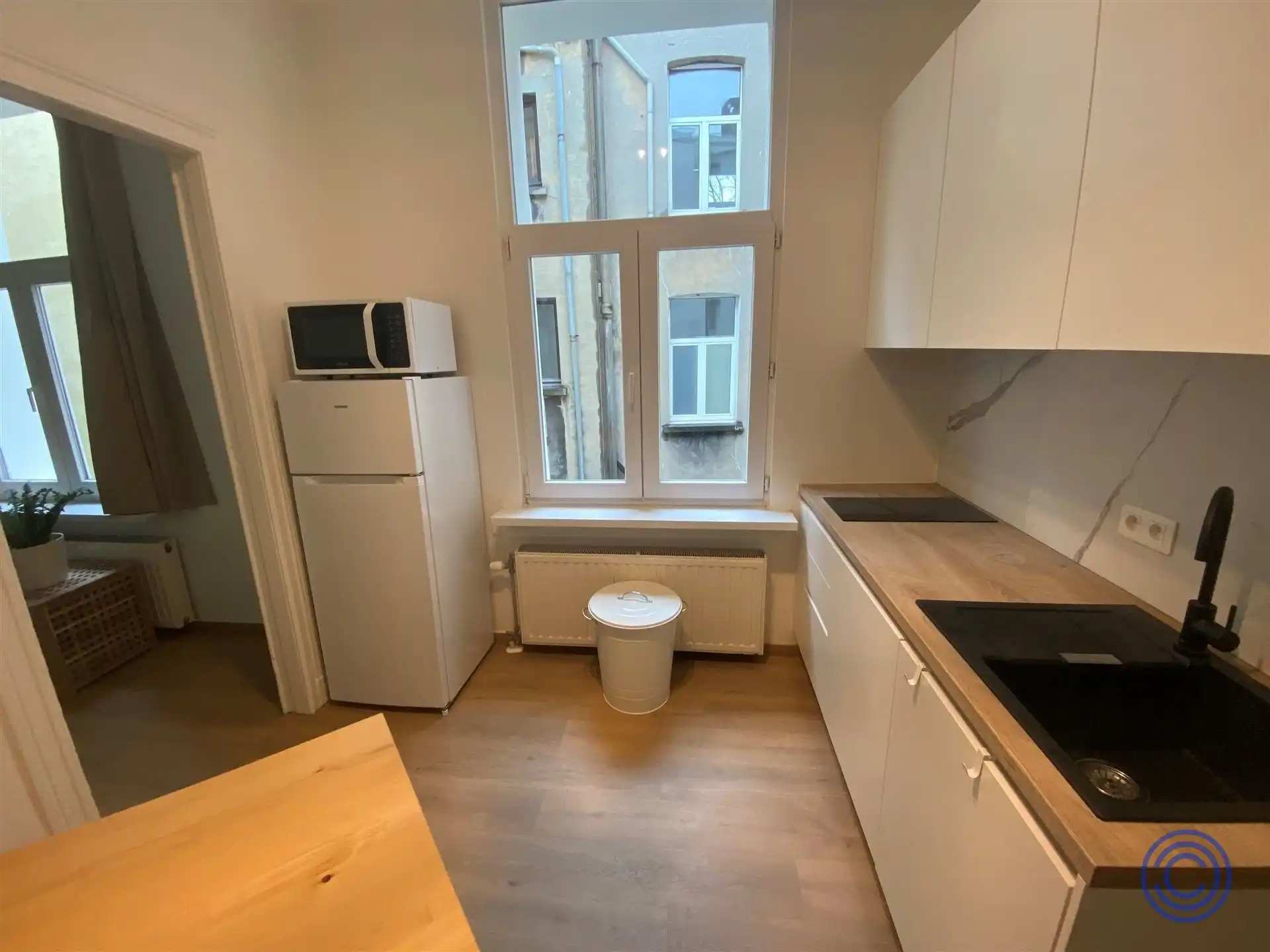 14 gerenoveerde wooneenheden op centrale ligging! foto 6