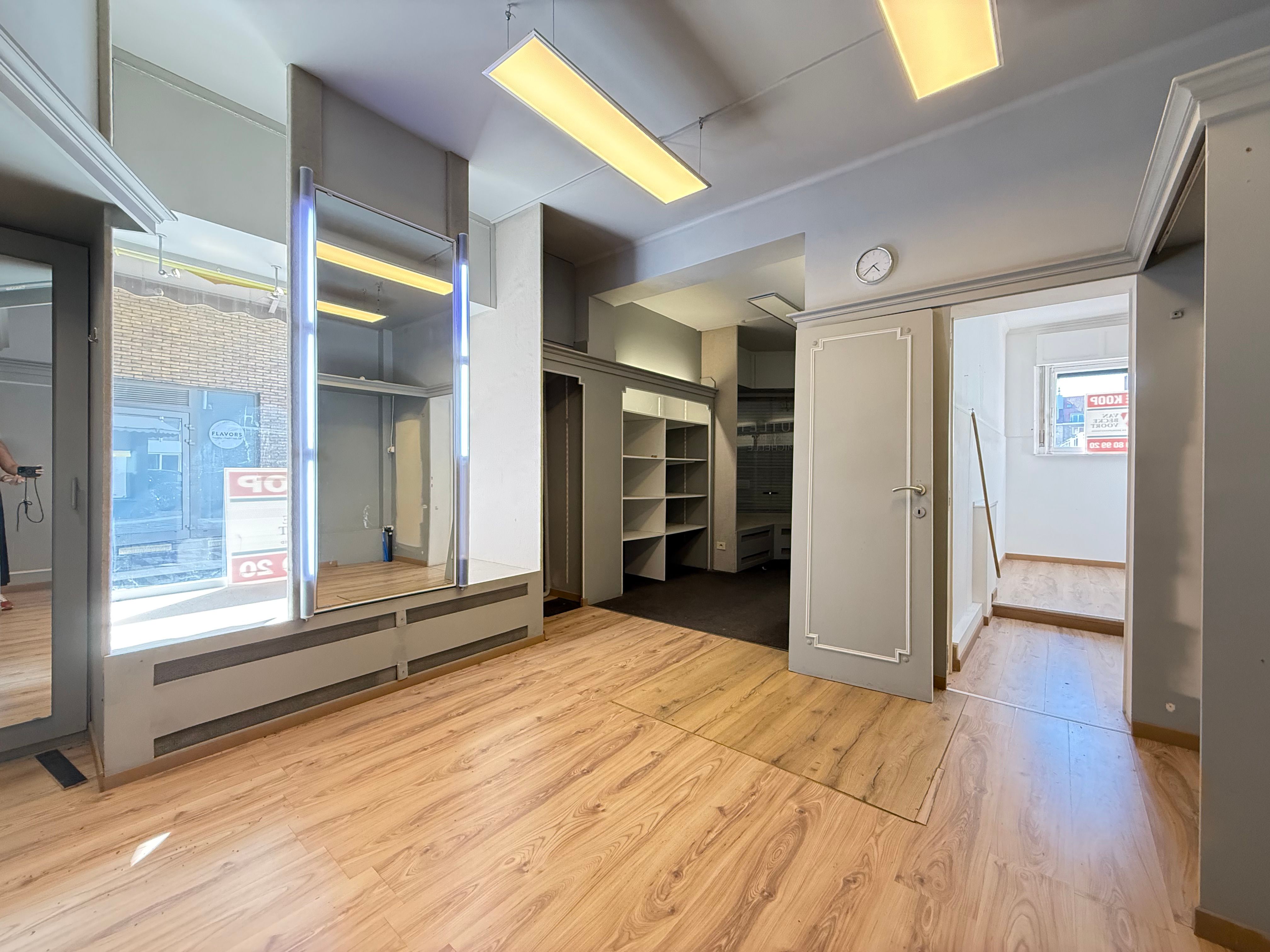 Handelsgelijkvloers 60m² foto 5