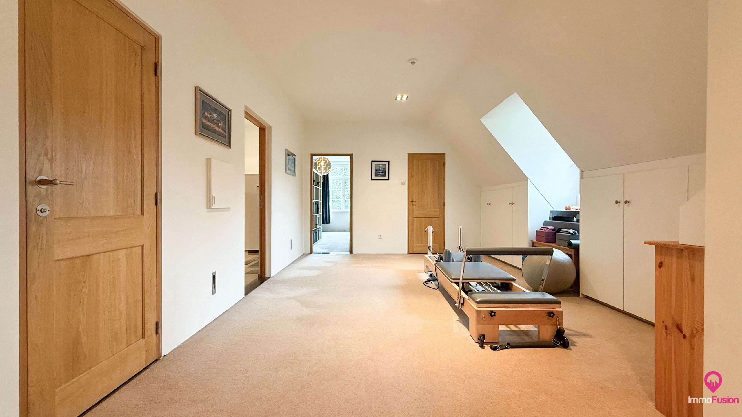 Zeer mooi ontworpen villa met 3 badkamers in Heusden-Zolder! foto 28