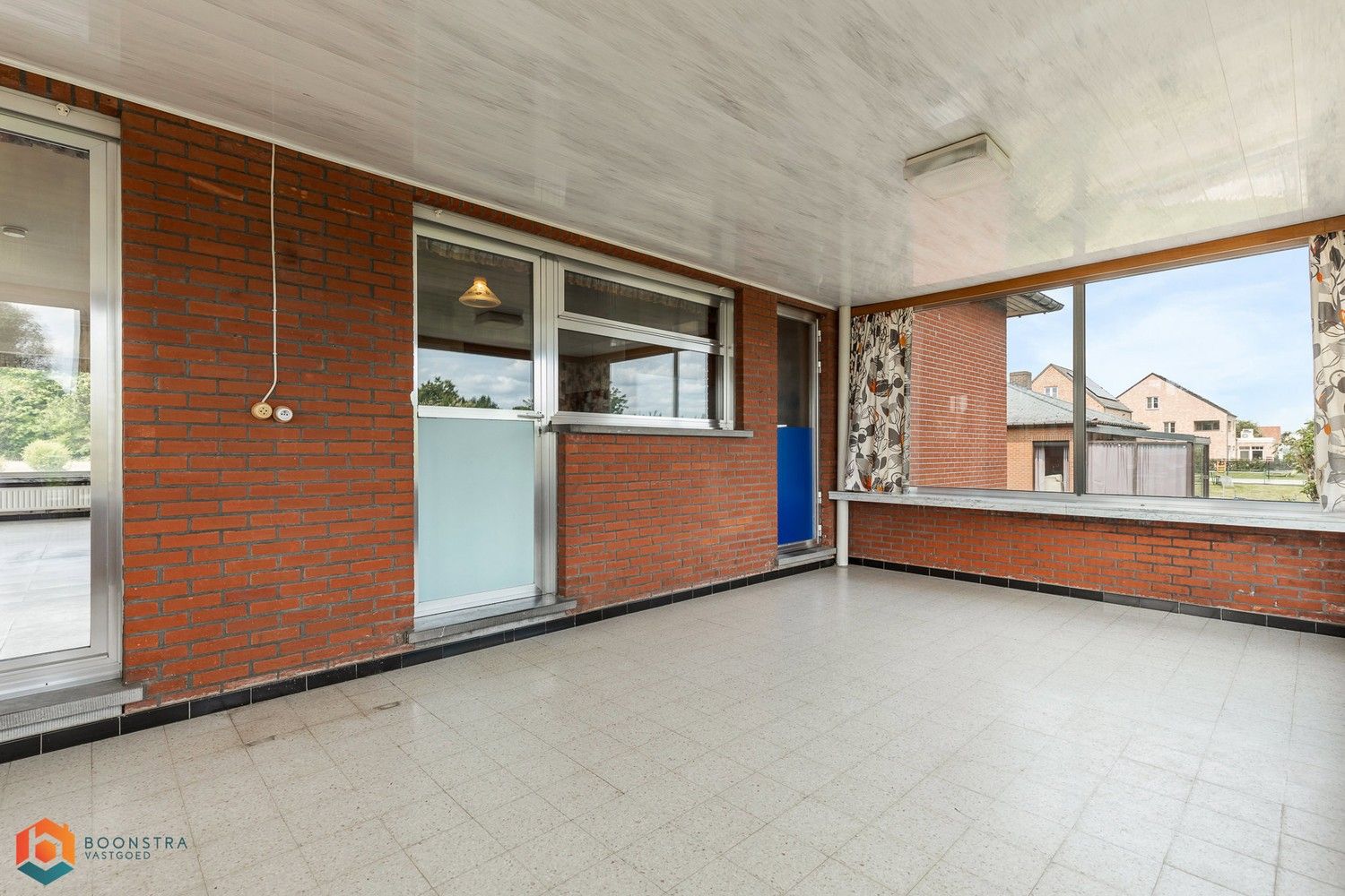 Charmante gezinswoning met 2 (mogelijks meer) slpkrs op een perceel van 4895 m². foto 15