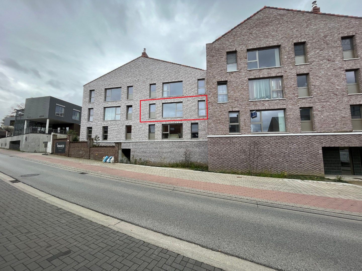 Luxueus en lichtrijk wonen - zuidgericht terras.  foto 1