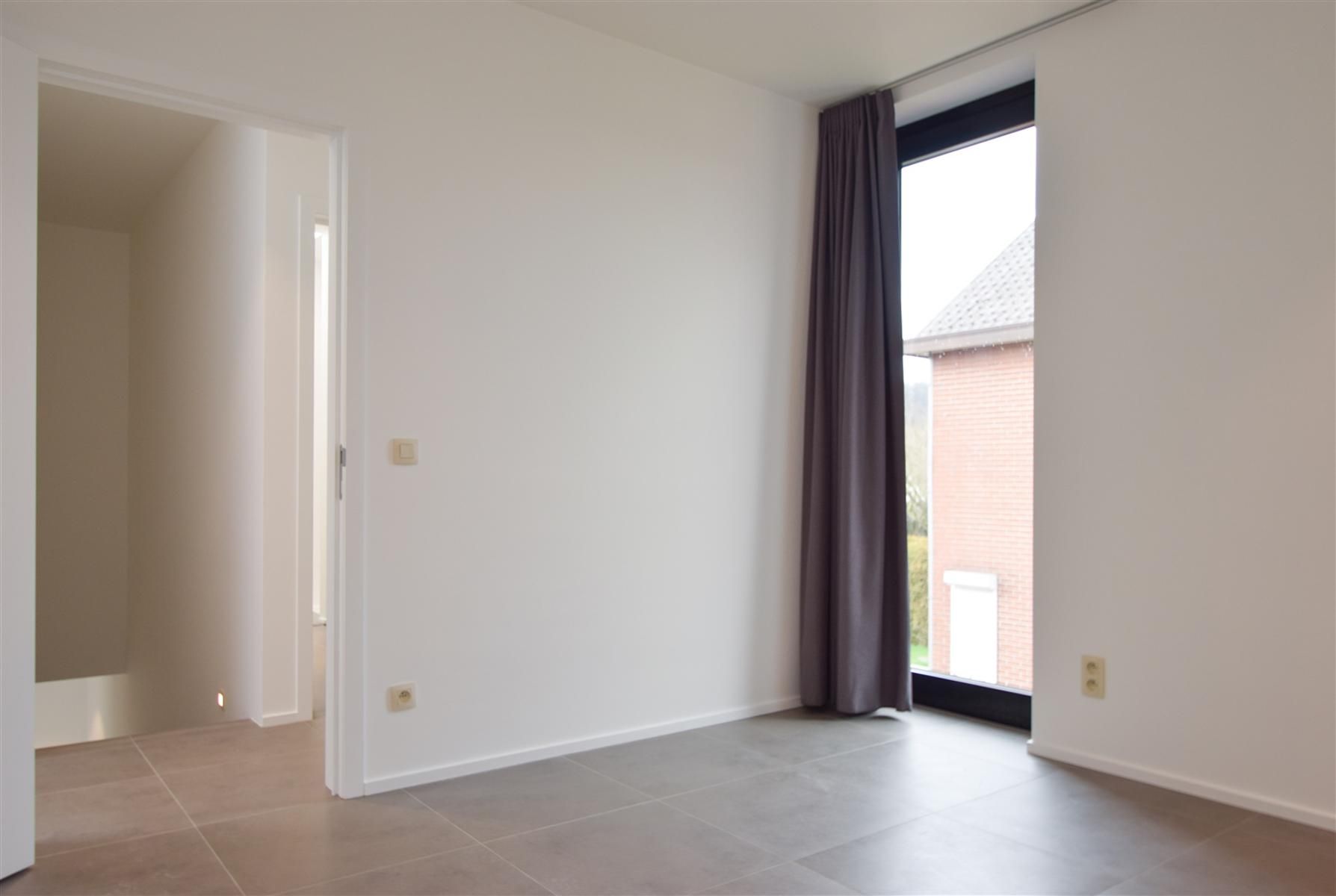 Moderne woning te Kanne  foto 13