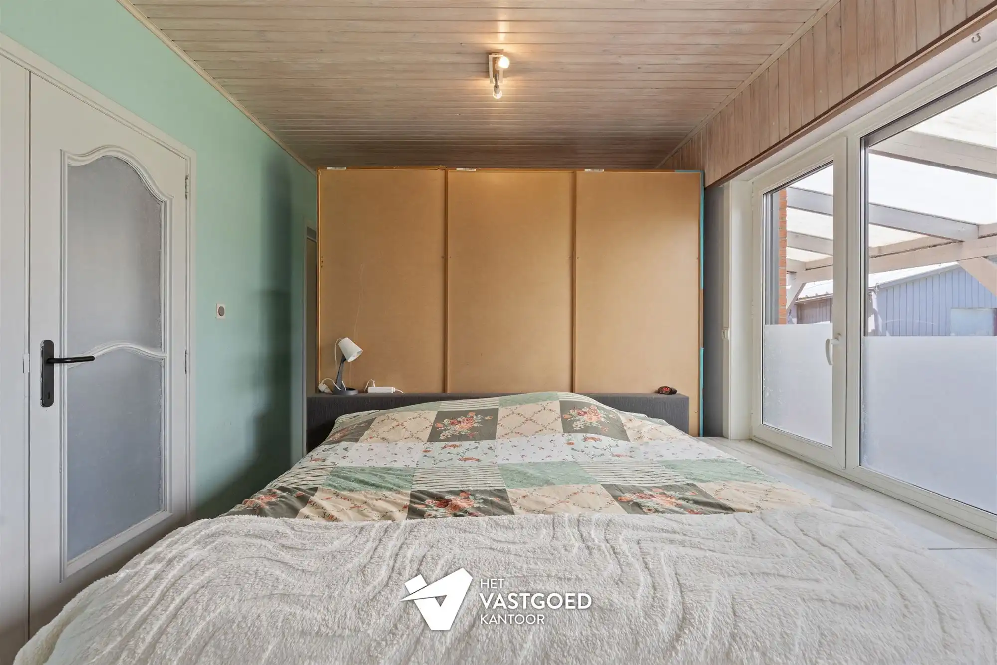 GERENOVEERDE, INSTAPKLARE WONING OP LEUKE LIGGING foto 13
