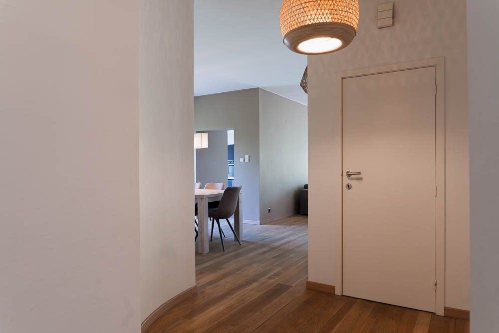Instapklare villa op 817 m² met ruime tuin in Zeveneken (Lochristi) foto 3