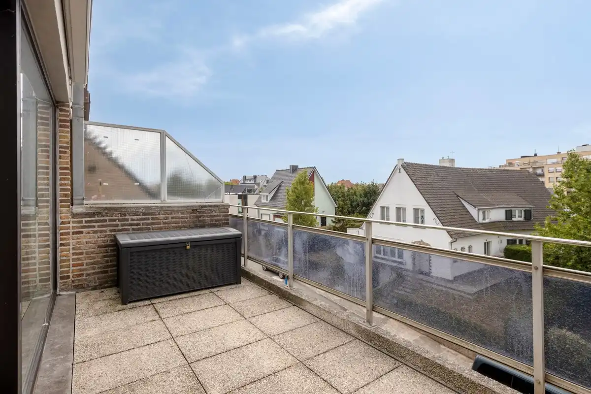 Ruim appartement met groot terras te koop in Koksijde! foto 19