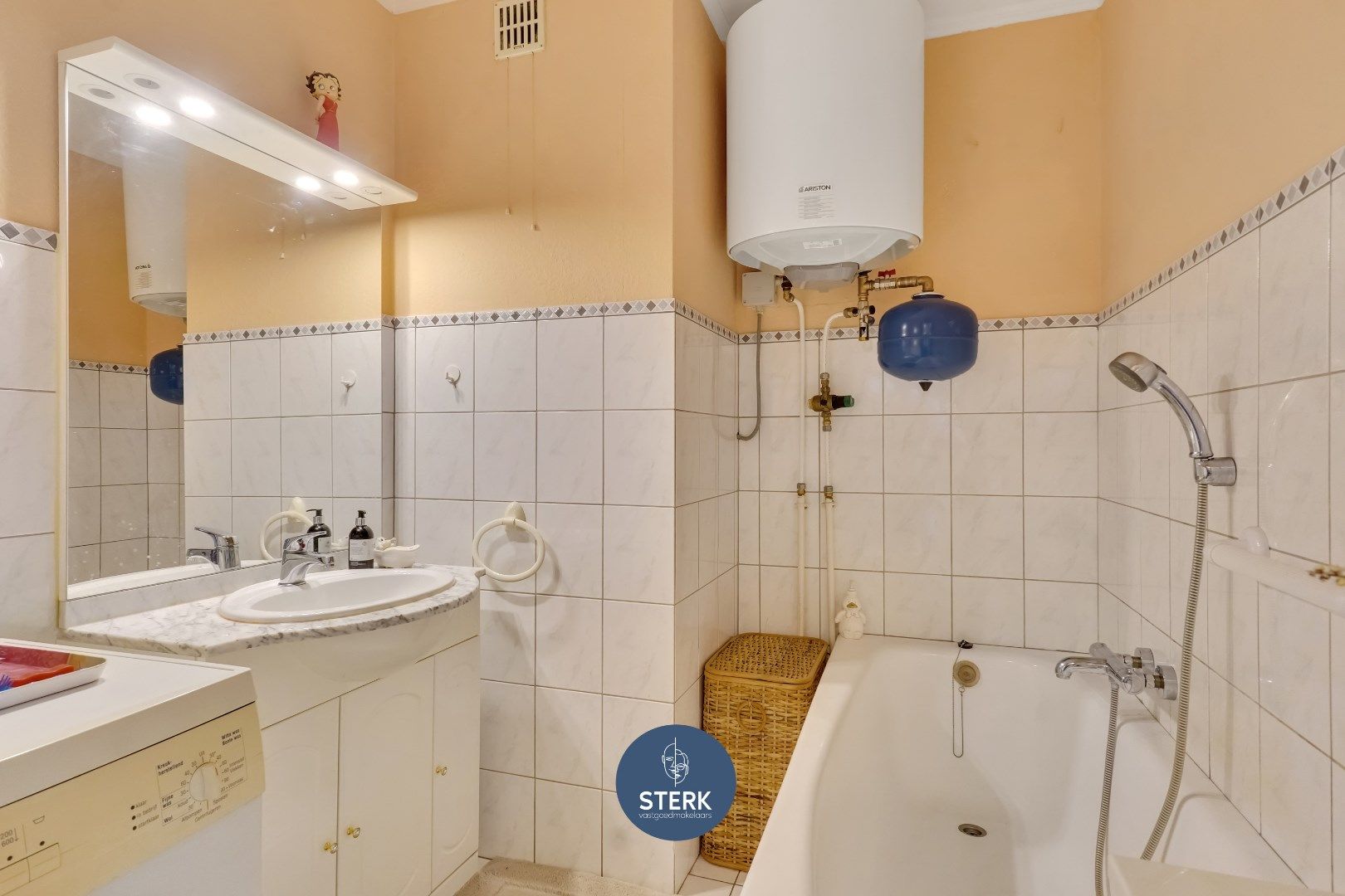IDEAAL APPARTEMENT ALS INVESTERING OP EEN TOPLOCATIE IN CENTRUM LANAKEN ! foto 16