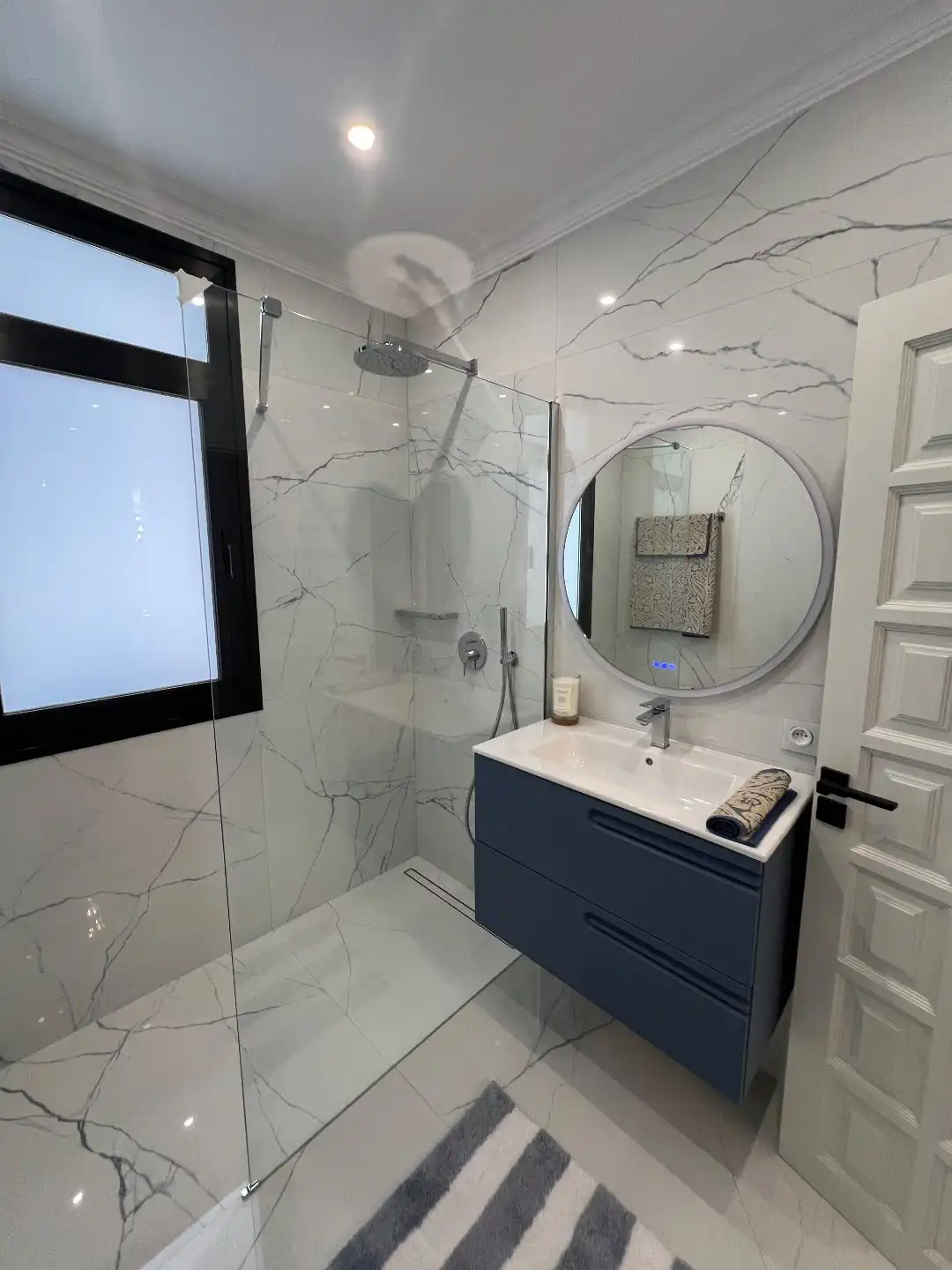 Exclusieve vrijstaande villa met zeezicht en privézwembad  foto 13