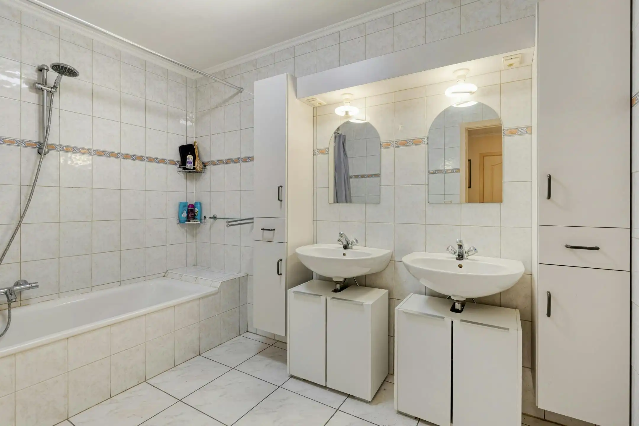 Energiezuinig appartement met 2 slaapkamers en terras te koop in Hoboken foto 9