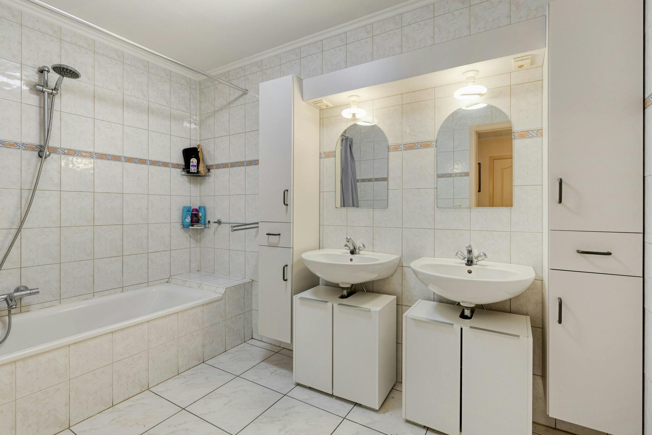 Energiezuinig appartement met 2 slaapkamers en terras te koop in Hoboken foto 9