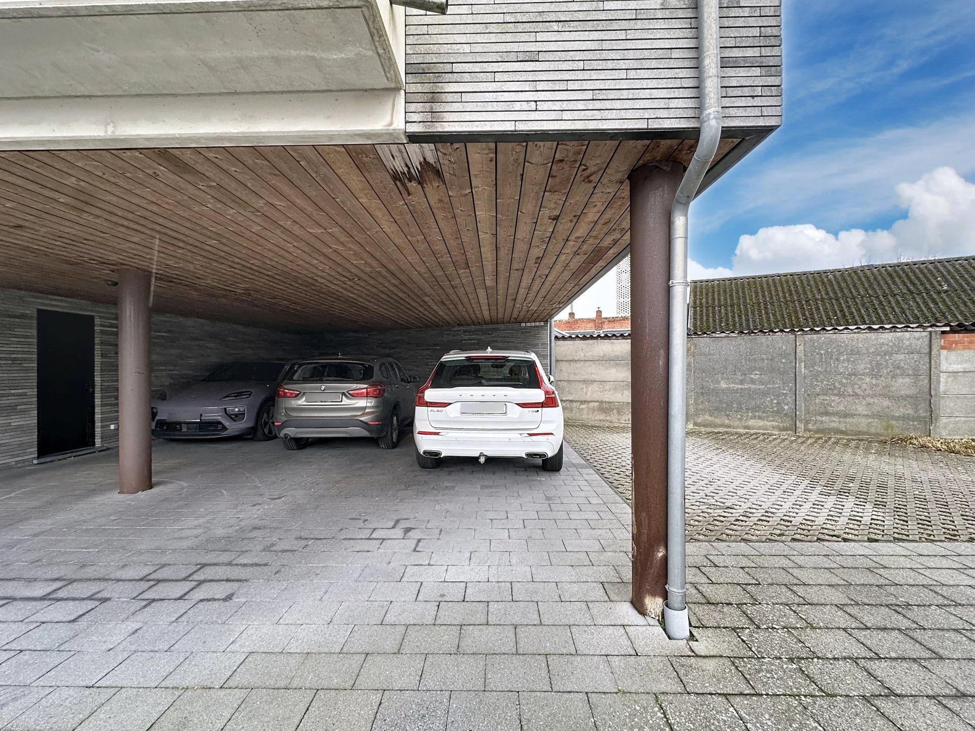 Modern en ruim appartement met 2 slaapkamers, staanplaats, berging en terras foto 15