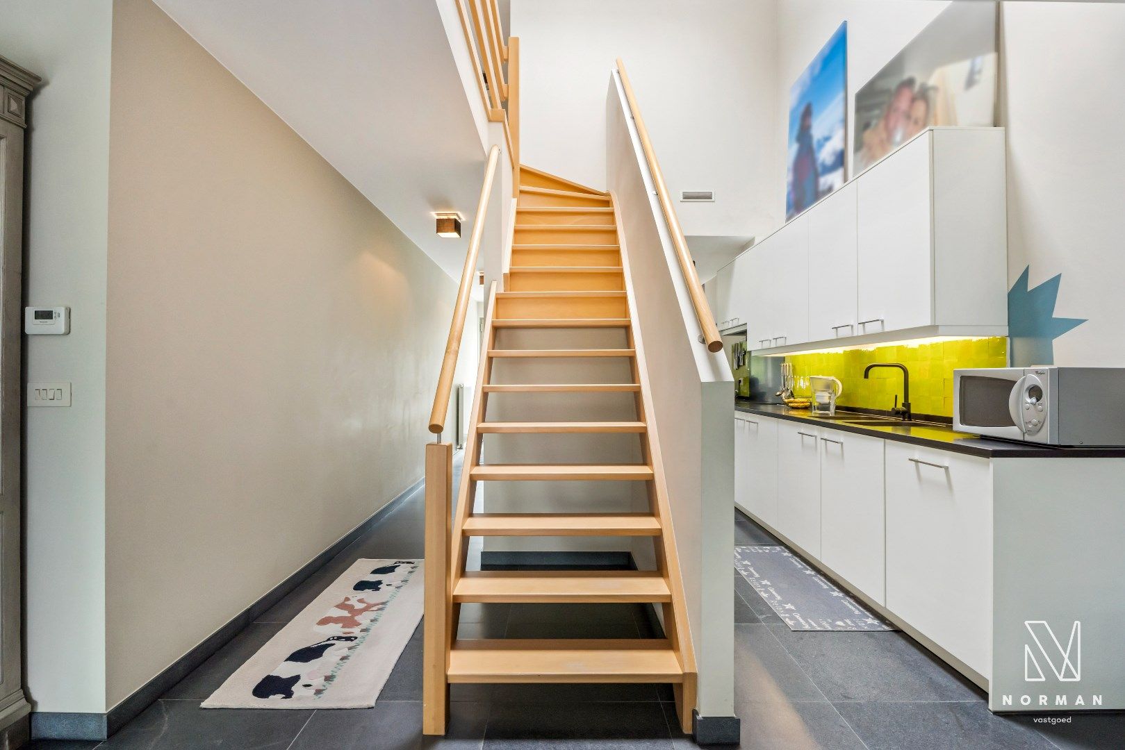 Instapklare & energiezuinige (EPC A) woning met 4 slpk - ideaal gelegen in Kortrijk foto 9