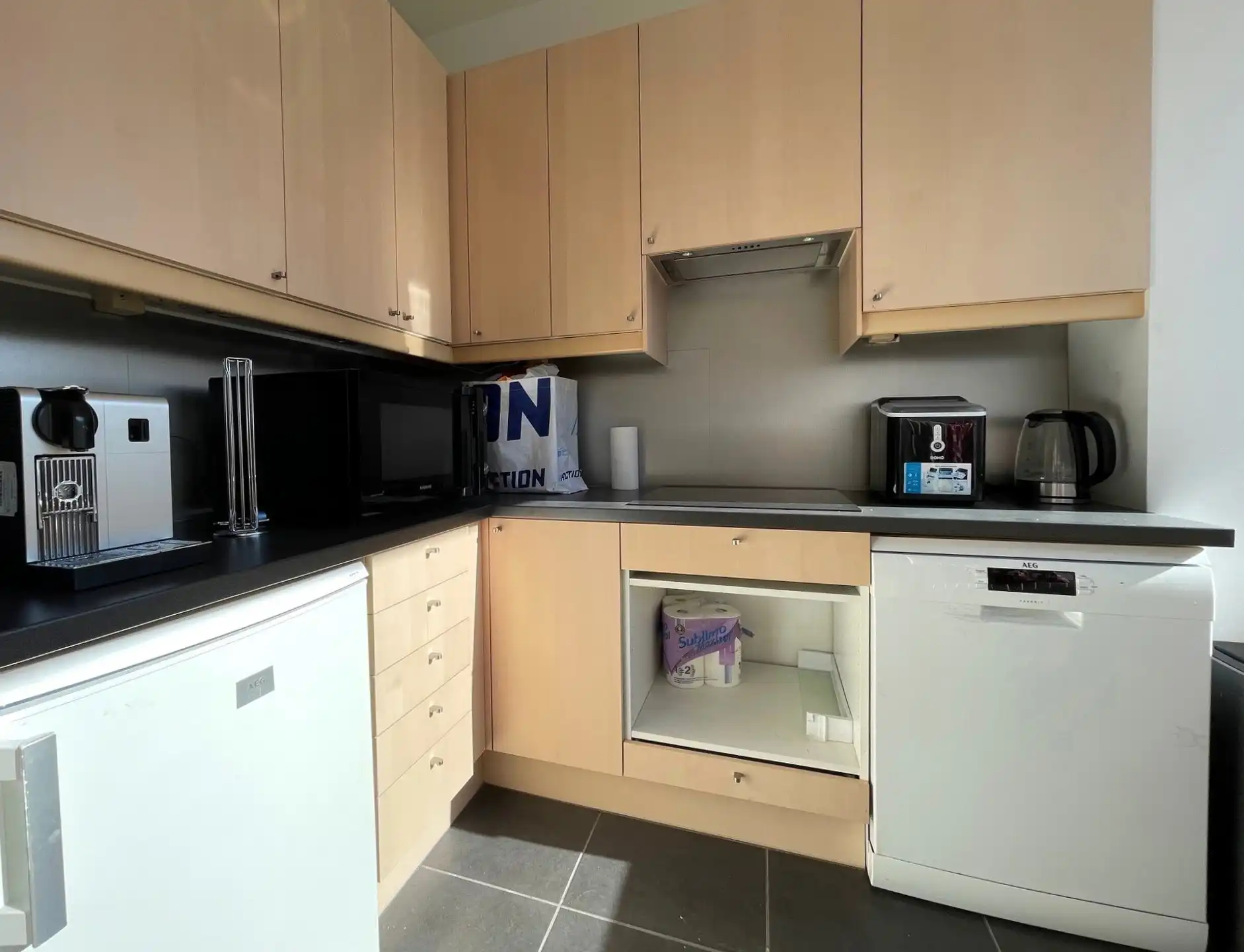 Kantoor te huur foto 6