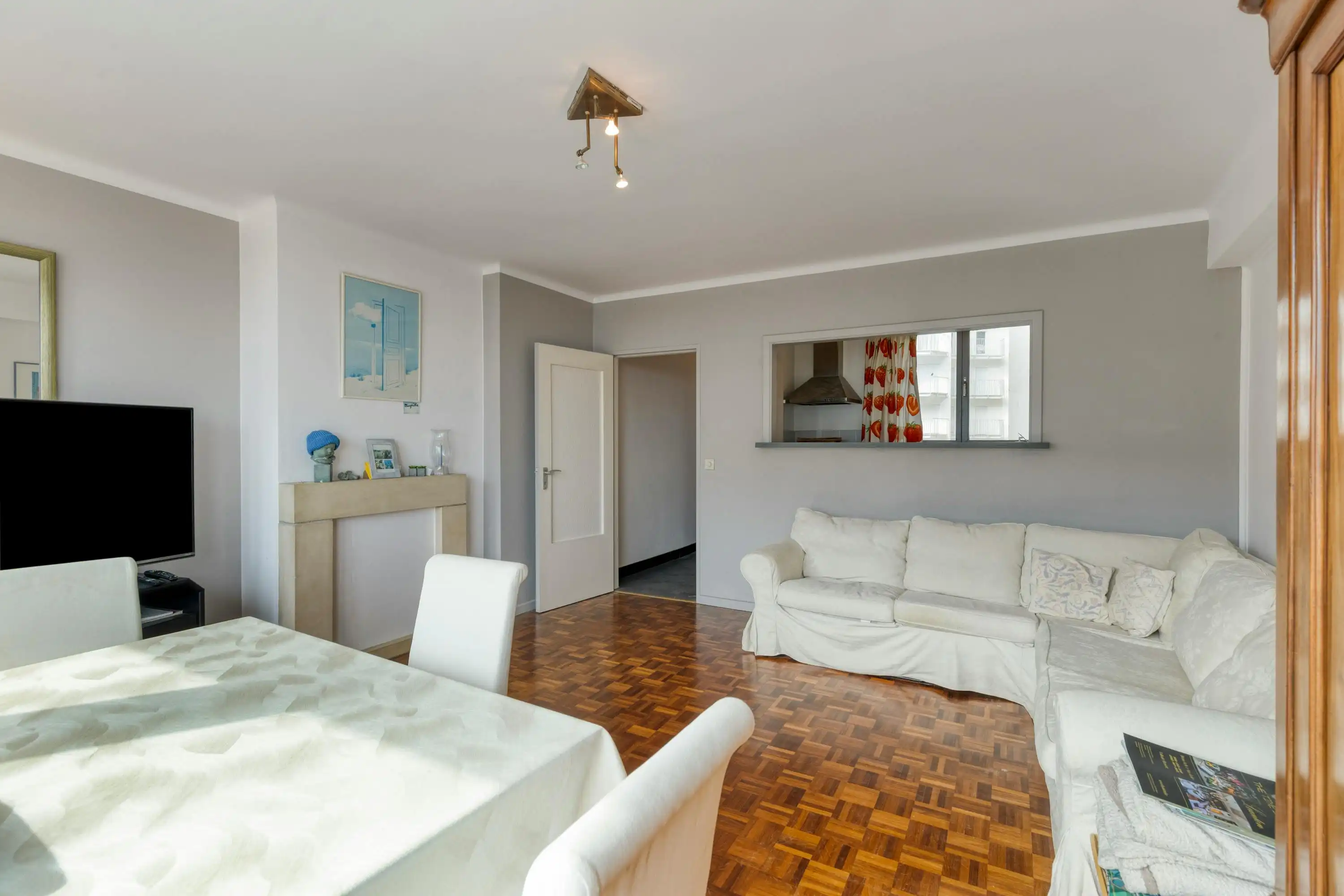 Appartement met zeezicht te koop aan het casino van Knokke foto 4