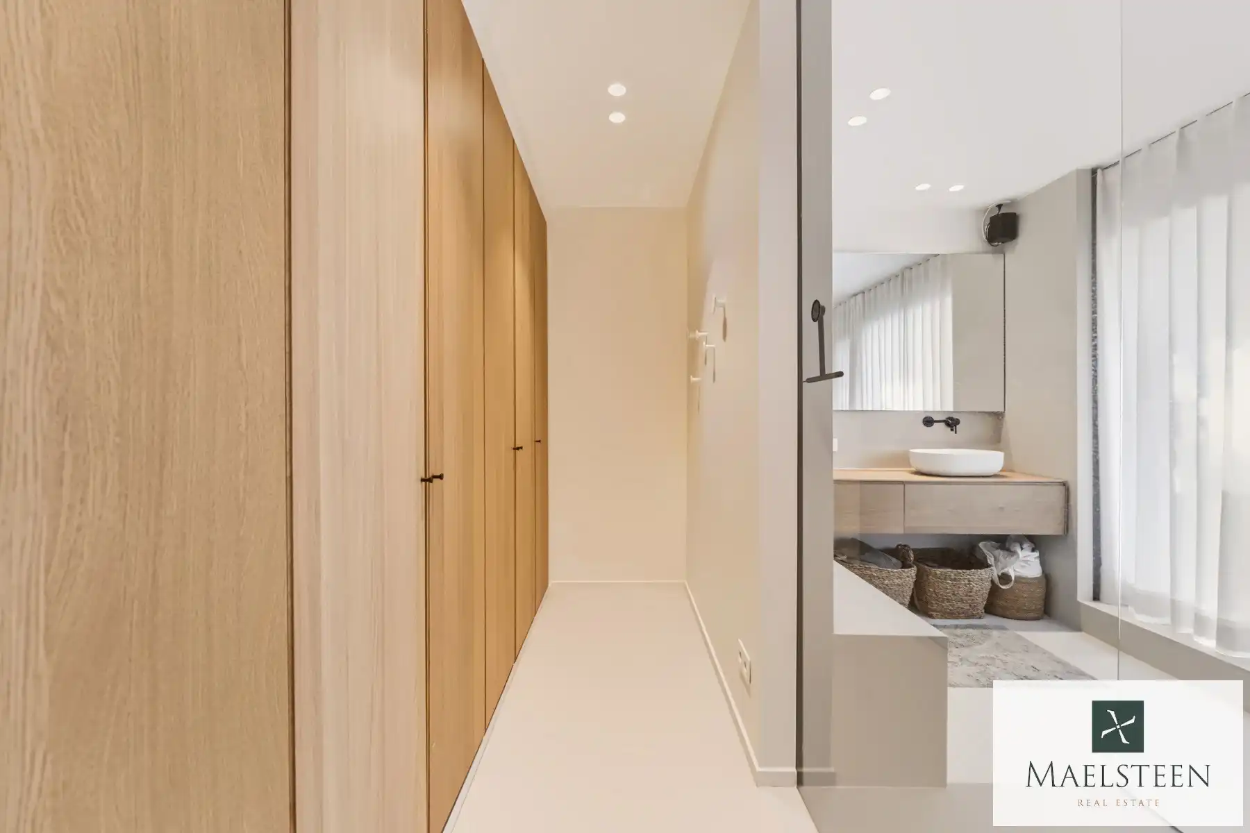 Top afgewerkte, instapklare villa op 1076 m² in Sint-Andries foto 47