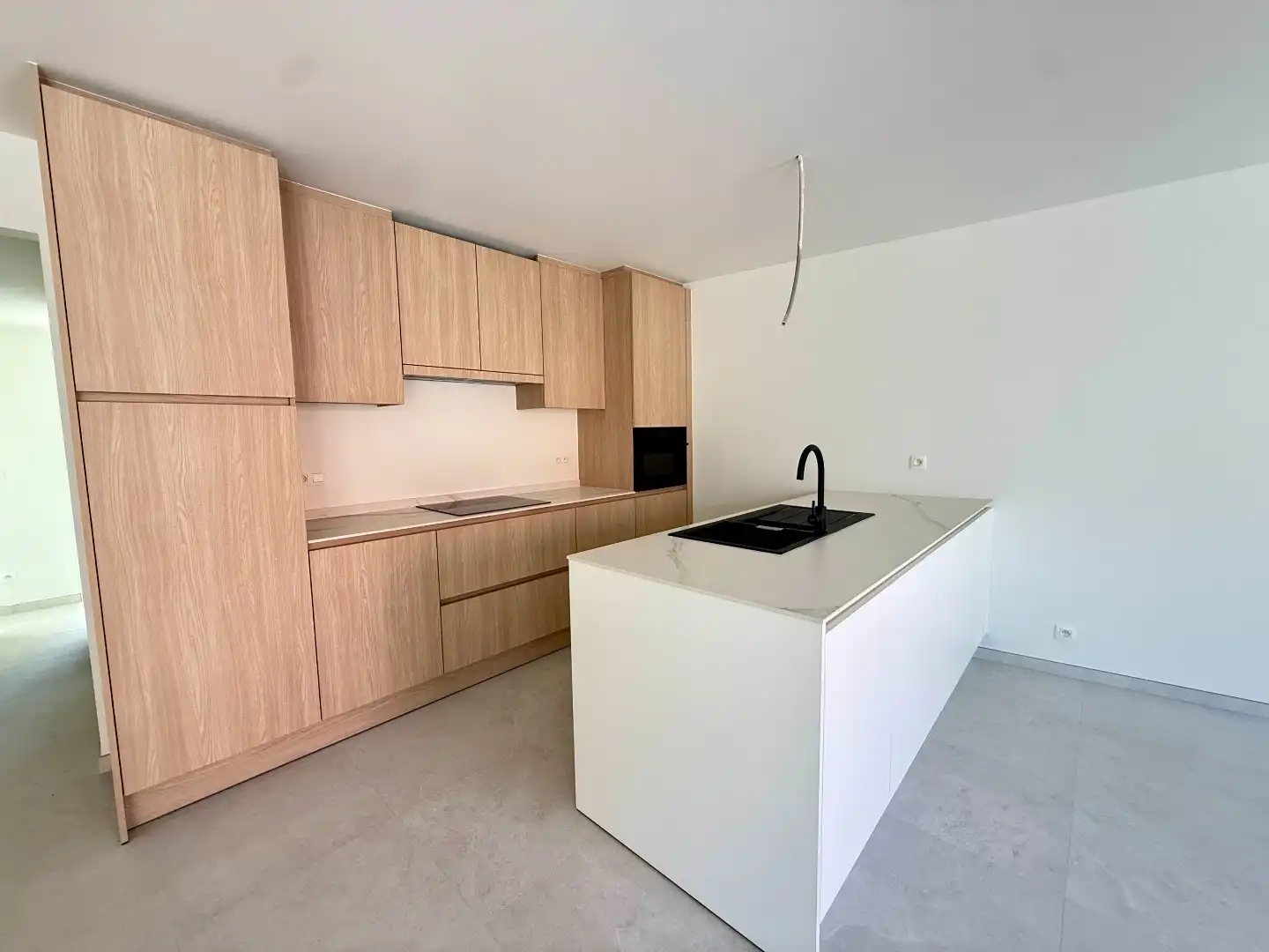 Ruim nieuwbouw 1 SLK appartement met dressing foto 4