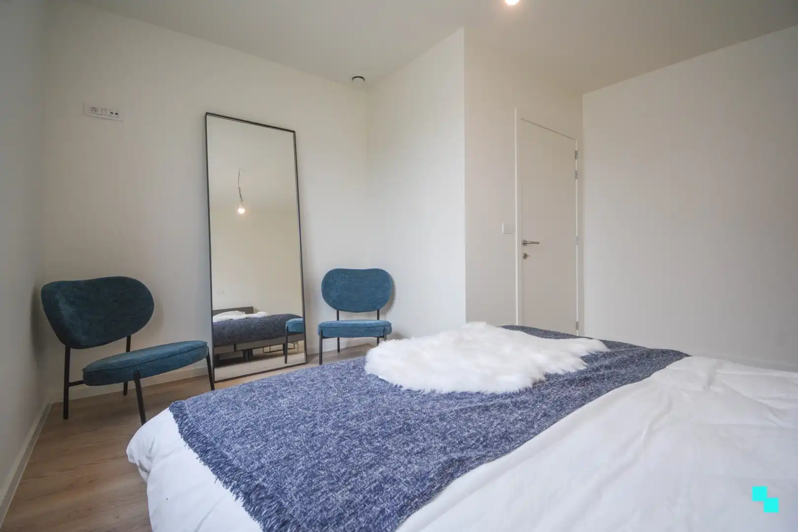 Aantrekkelijk, nieuwbouw appartement in dorpskern Gits foto 12