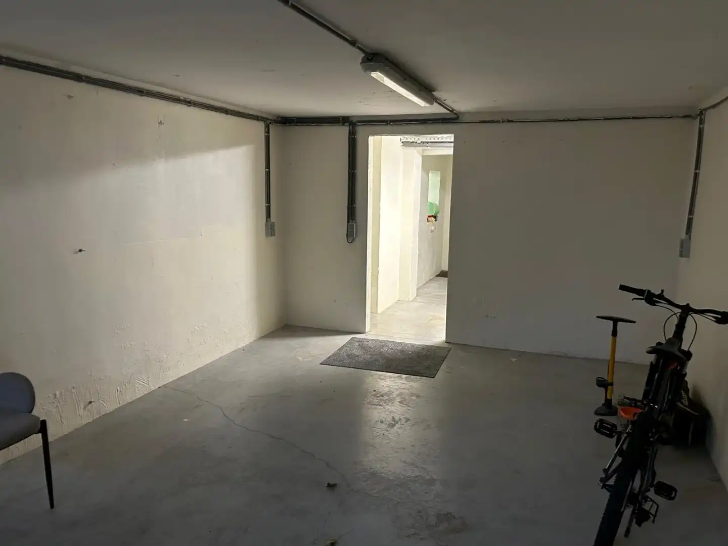 Ruime en gerenoveerde stadswoning met 5 slaapkamers, garage en twee badkamers in hartje Blankenberge foto 24