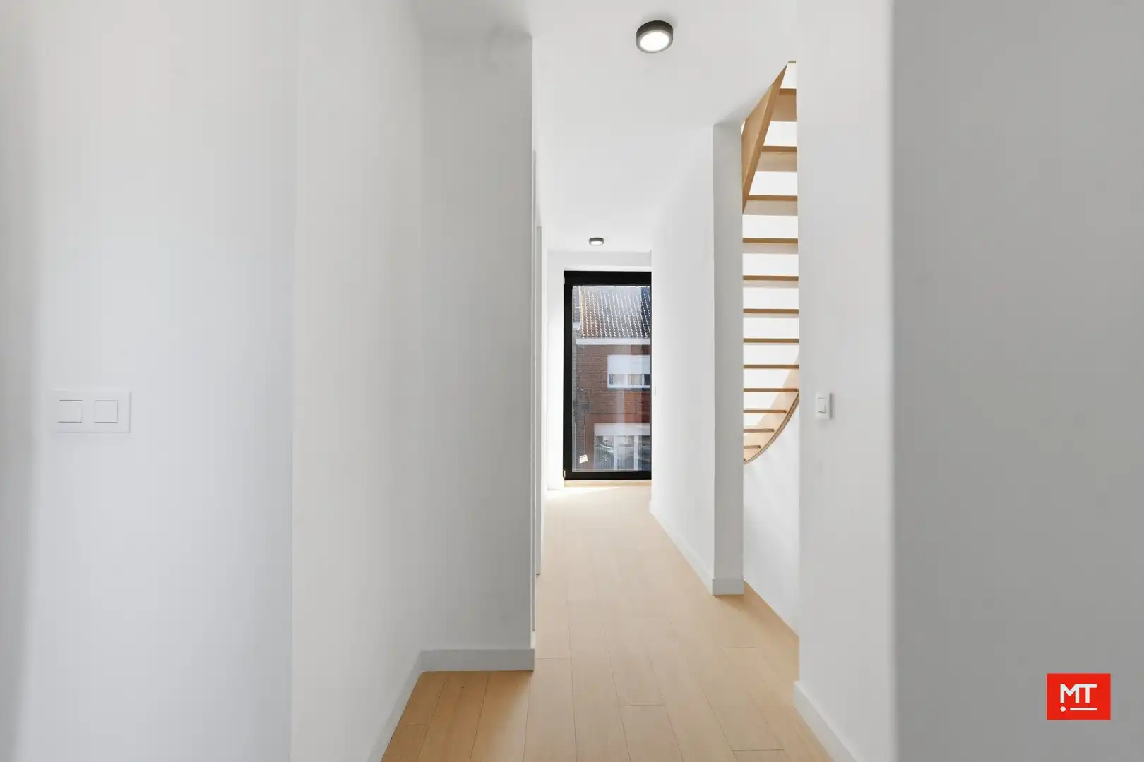 Verrassend ruime nieuwbouwwoningen in het centrum van Beselare foto 12