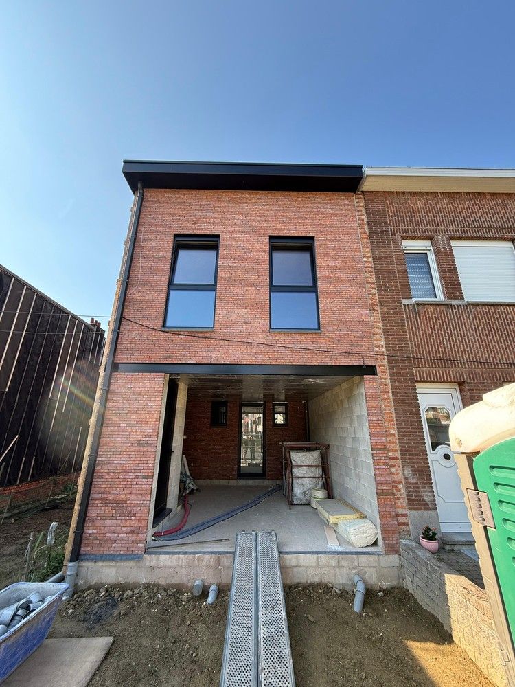 NIEUWBOUWWONING I 4 SLAAPKAMERS I BEN foto {{pictureIndex}}