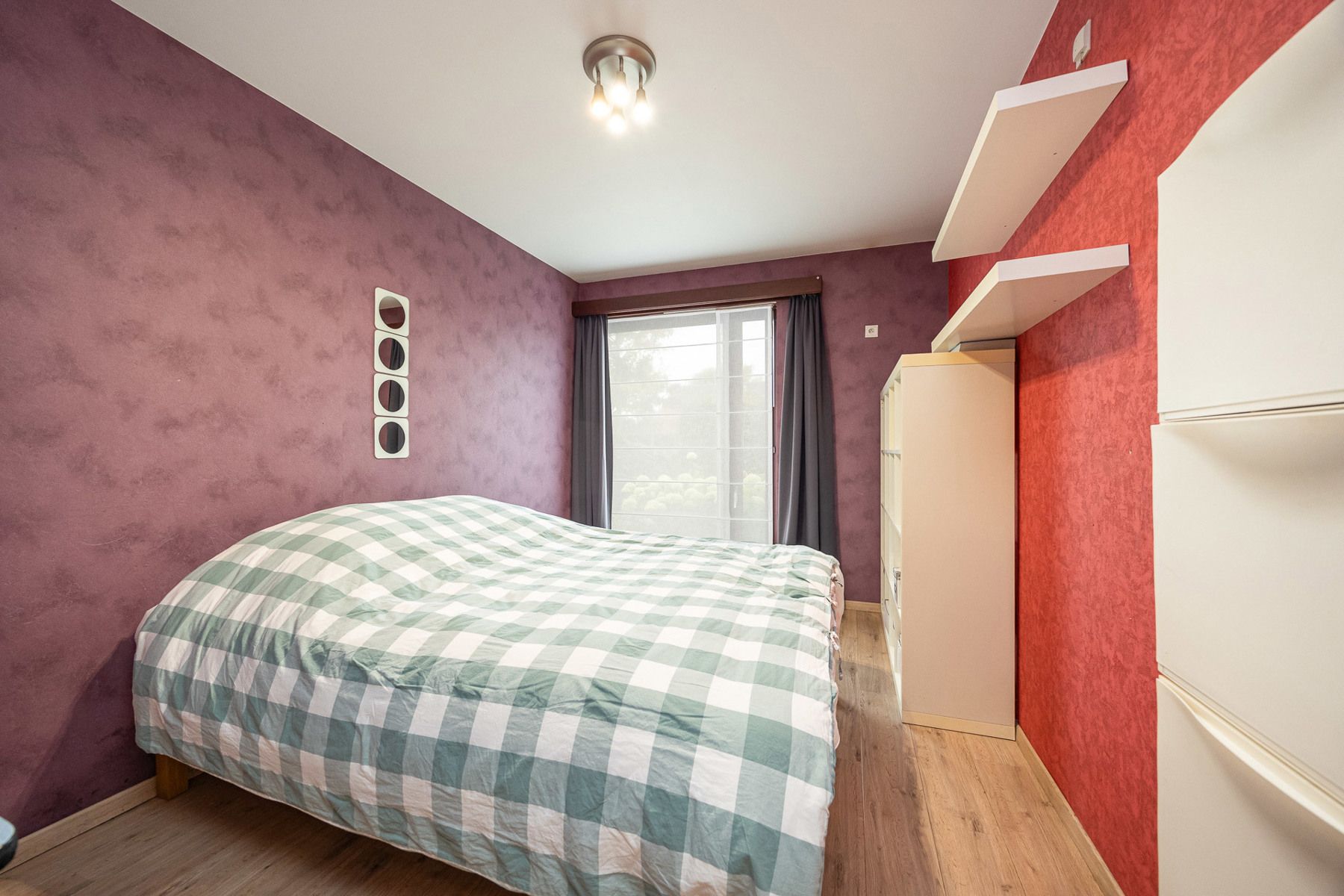Een laagbouwwoning met 3 slaapkamers op een perceel van 880m². foto 10