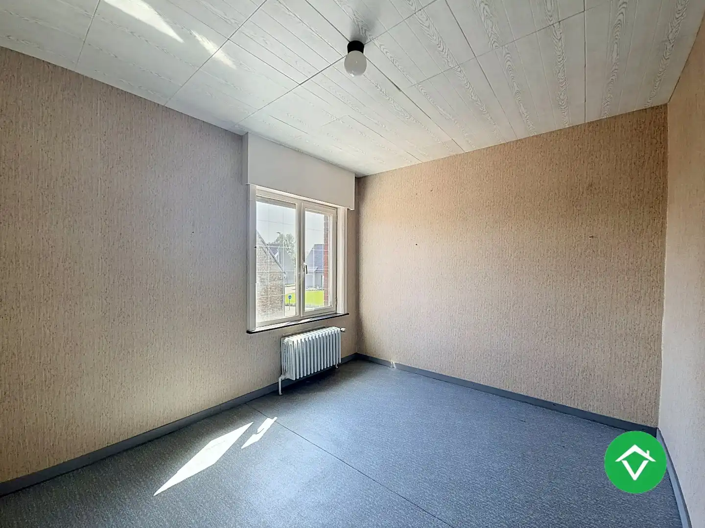 Gezinswoning met polyvalente ruimte, vijf slaapkamers en inpandige garage te Koekelare foto 13