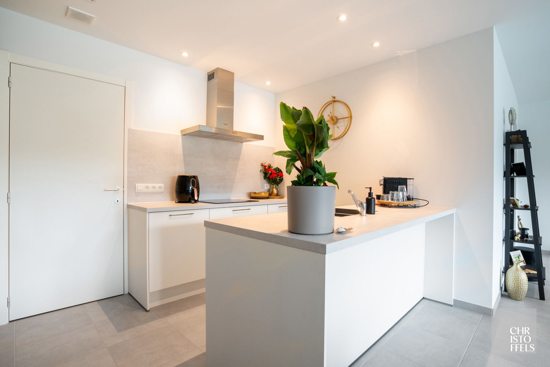 TE HUUR - Energiezuinig nieuwbouwappartement met zuidelijk terras nabij Lanaken centrum! foto 5