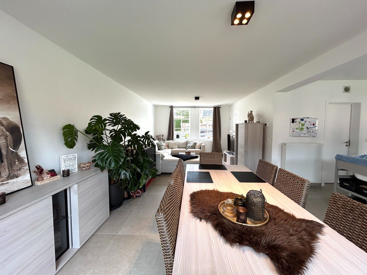 Recente BEN-woning met 3 slaapkamers, tuin & carport te Moen! foto 4