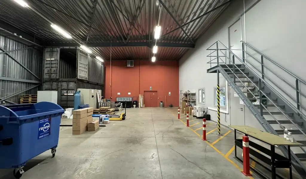 Verhuurd bedrijfsgebouw te koop in Melle foto 4