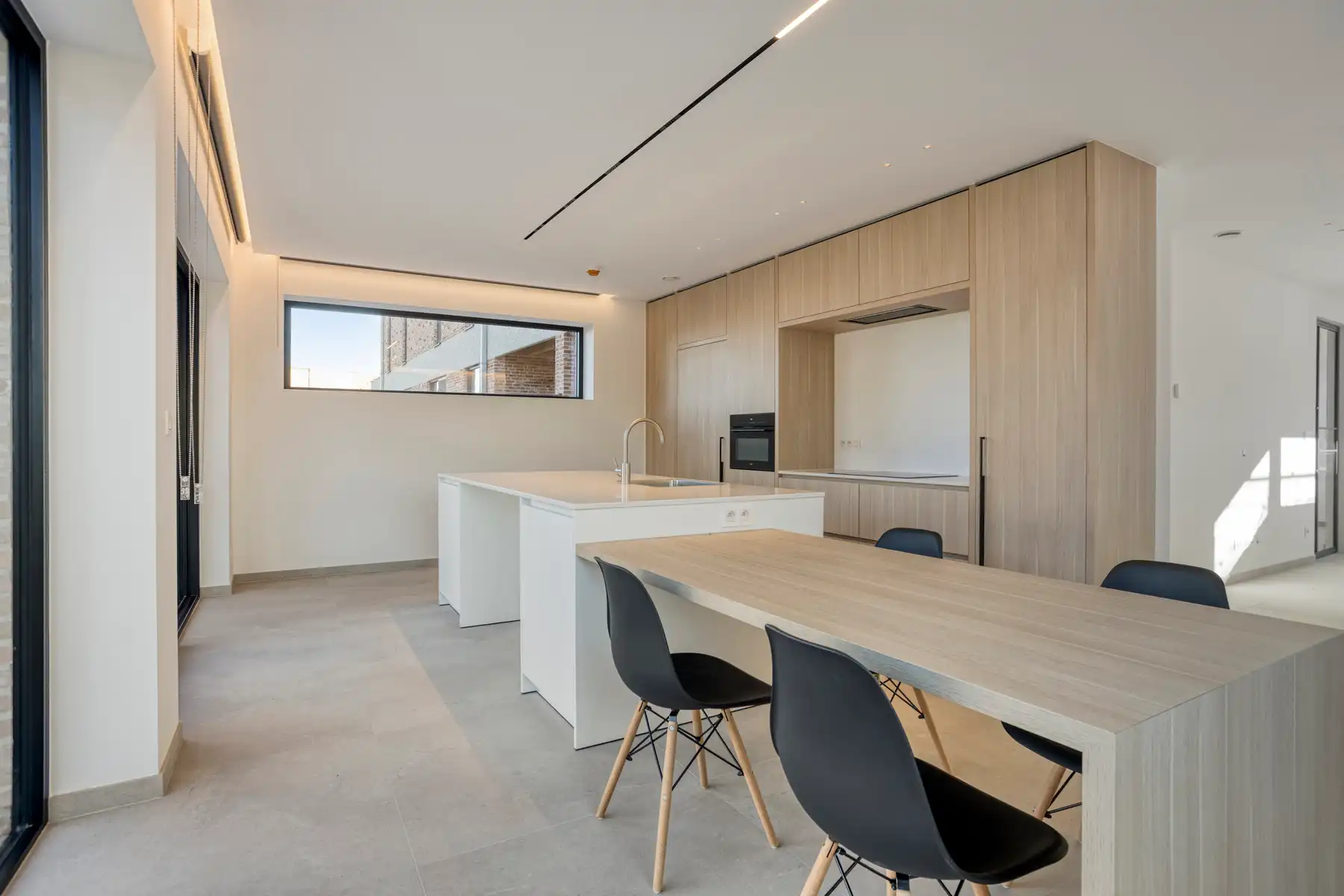 Luxueuze nieuwbouwwoning met 3 slaapkamers.  foto 6