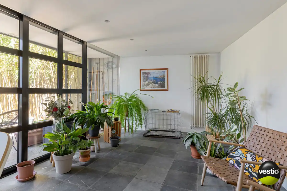 OPBRENGSTEIGENDOM VAN BUREEL, WONING, MAGAZIJN EN 2 APPARTEMENTEN TONGEREN LANGS N79. foto 12