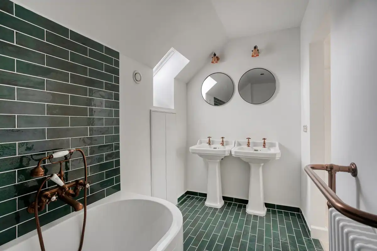 Gerenoveerde woning aan Coloma - EPC label A foto 13