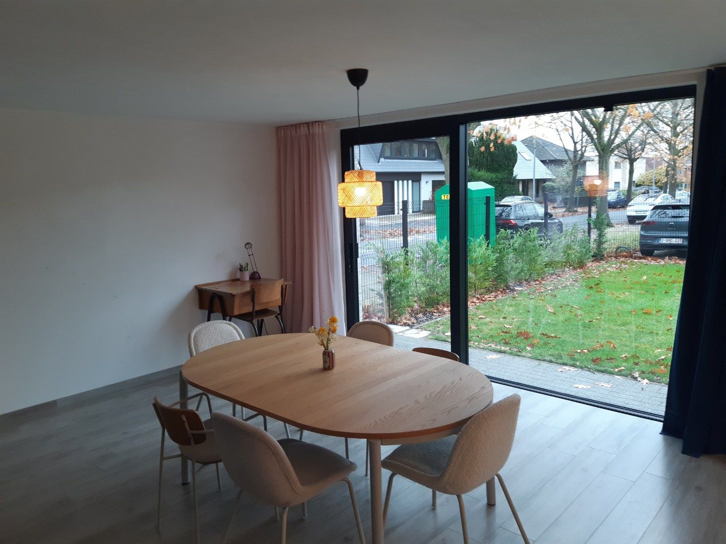 BEN-appartement met terras en tuintje. foto 4