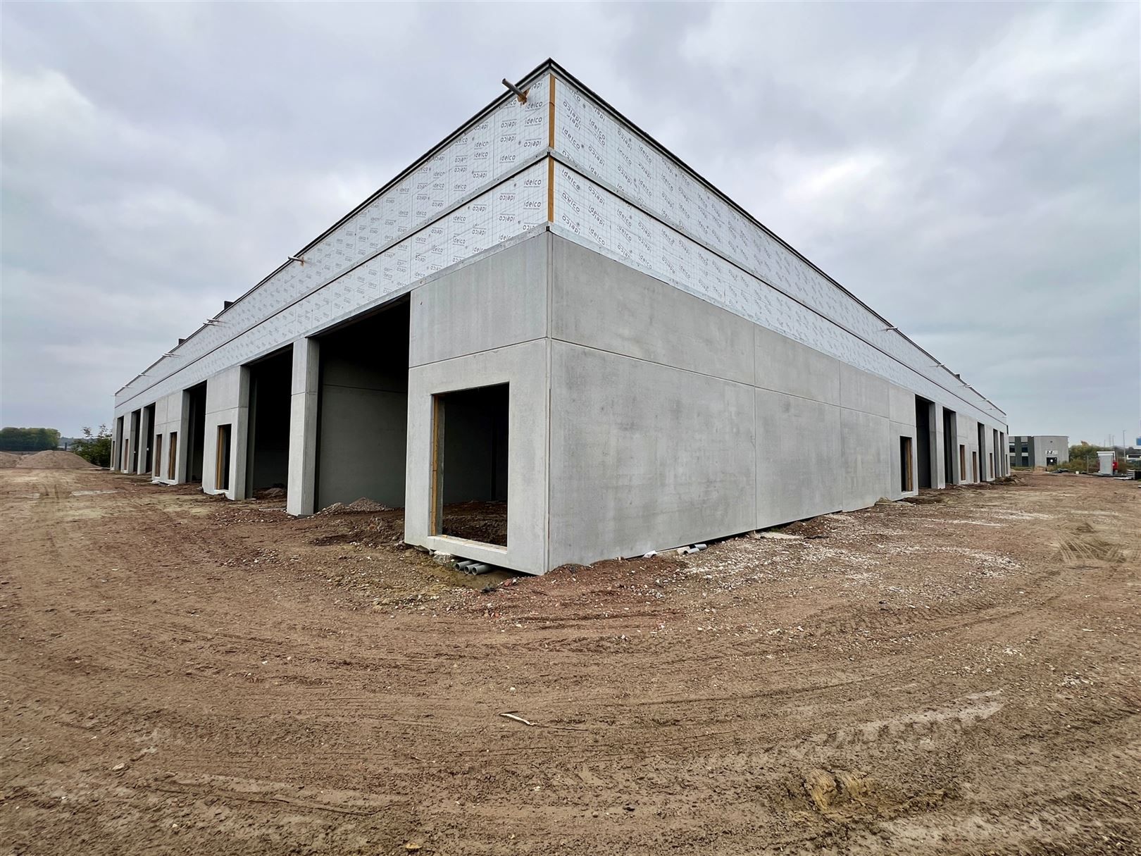 KMO units te huur – nieuwbouw nabij Brugge & E403 foto {{pictureIndex}}