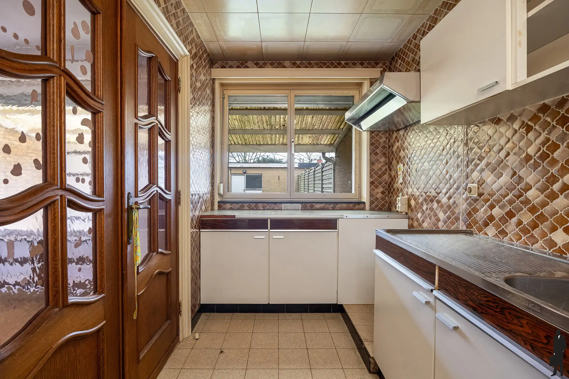 Te renoveren woning op toplocatie in het centrum van Beveren foto 5