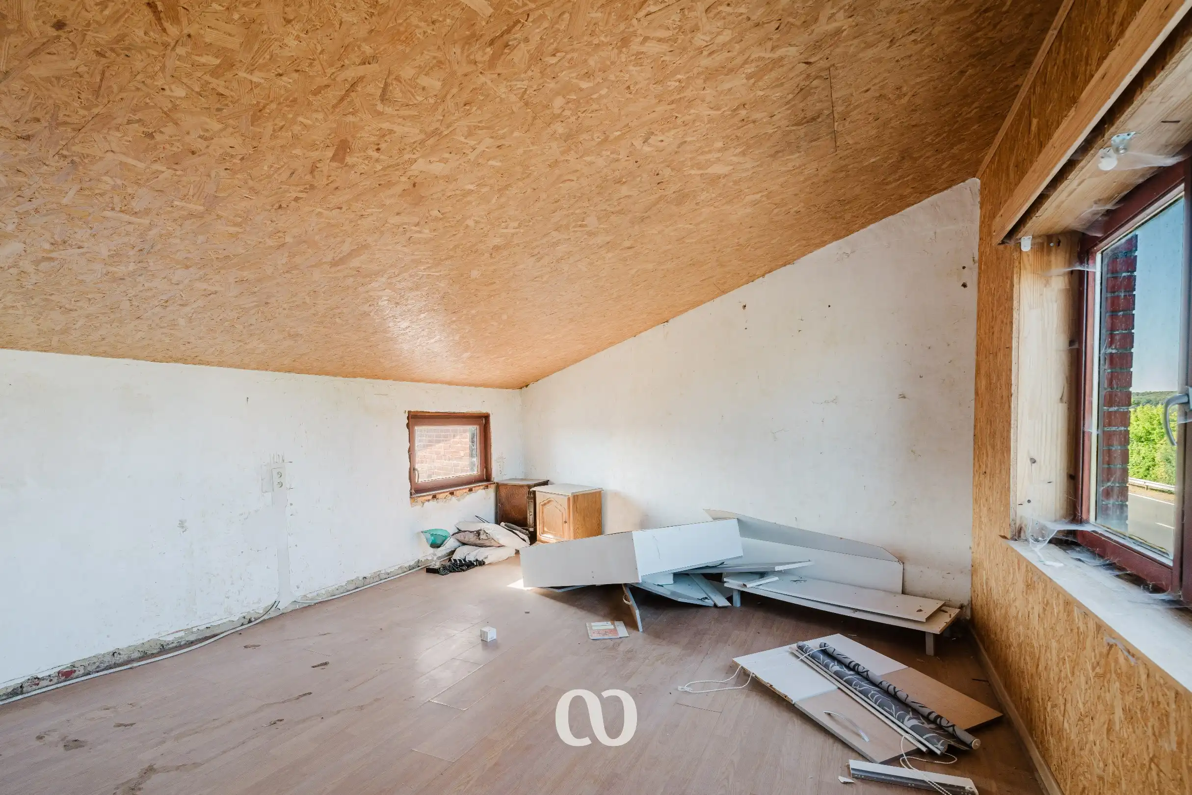 Ruime te renoveren gezinswoning foto 18