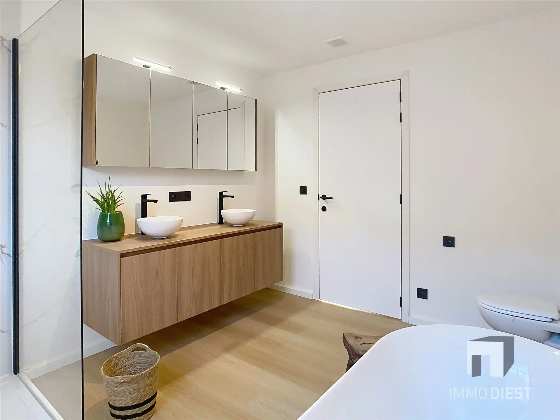 AANKOOP ONDER 2% REGISTRATIE. Charmante, energiezuinige nieuwbouwwoning met zonnige tuin in hartje Zichem. foto 19