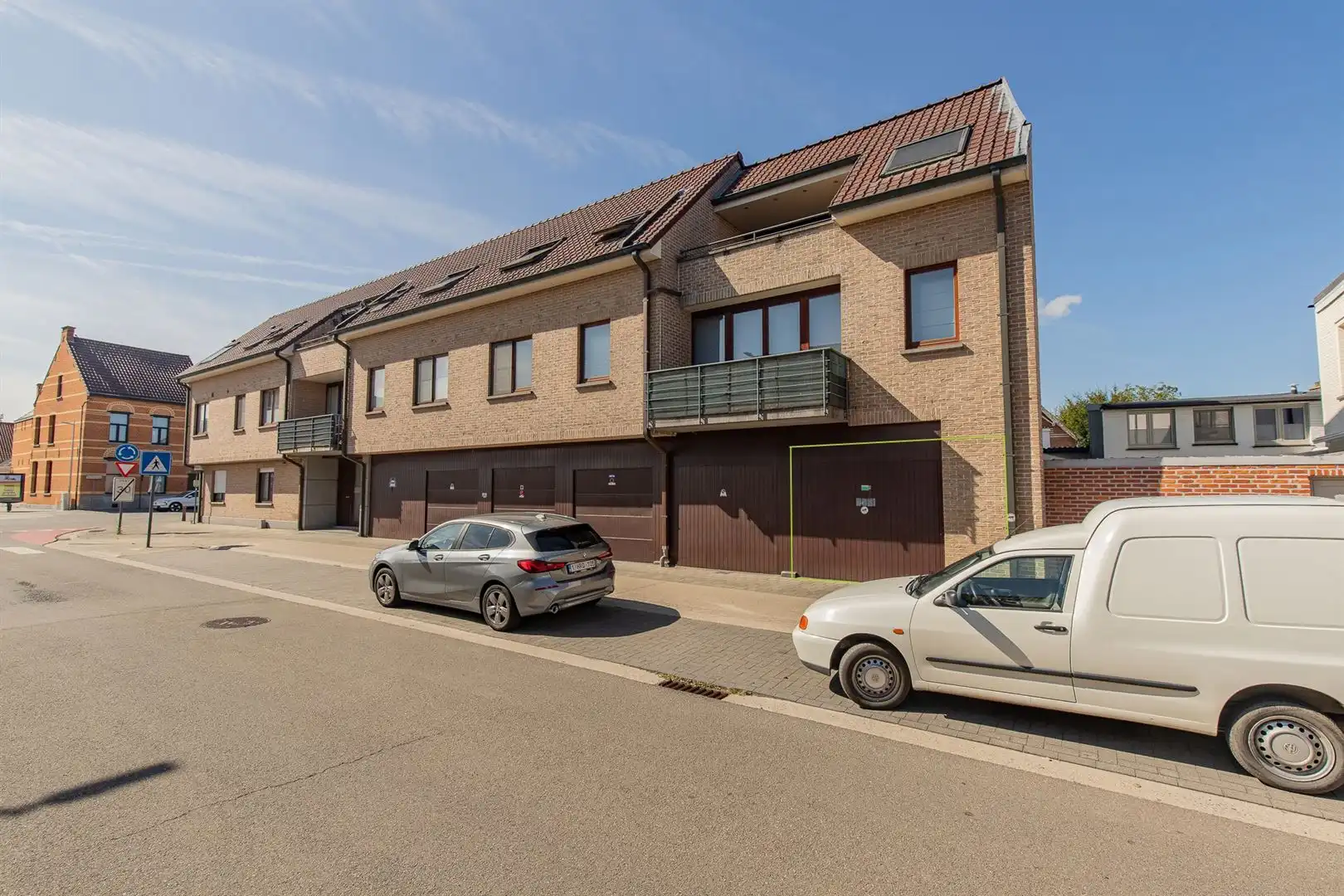 Instapklaar dakappartement met terras en EPC-label A in Beveren foto 28