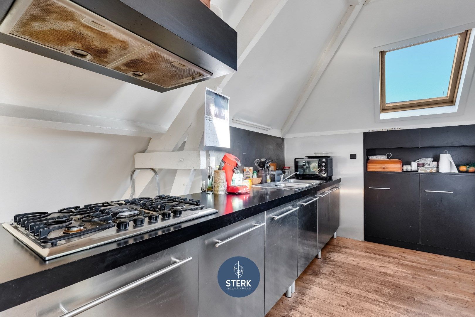 KANTOOR MET STUDIO EN APPARTEMENT OP EEN CENTRALE LOCATIE TE MAASMECHELEN ! foto 19
