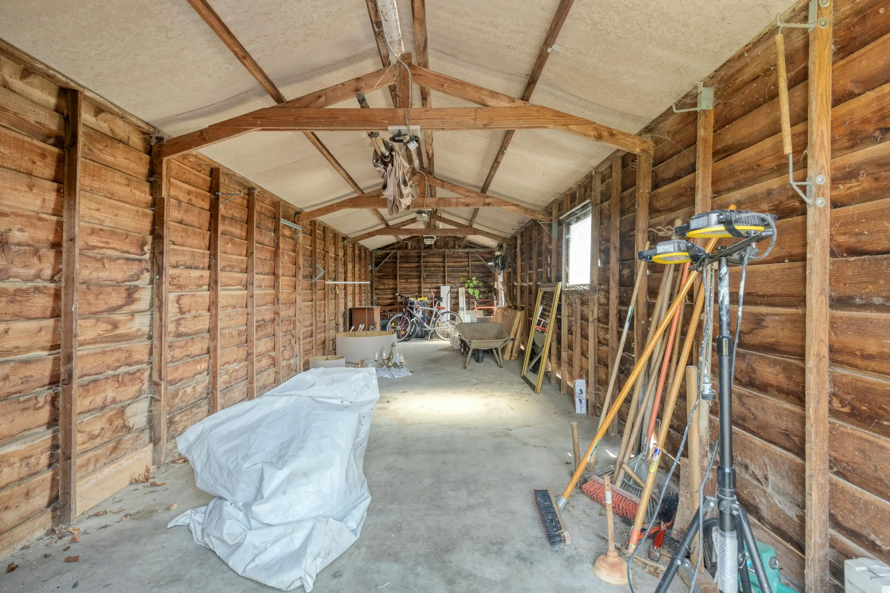 Idyllisch gelegen landelijke woning op perceel van 3.828 m² foto 30
