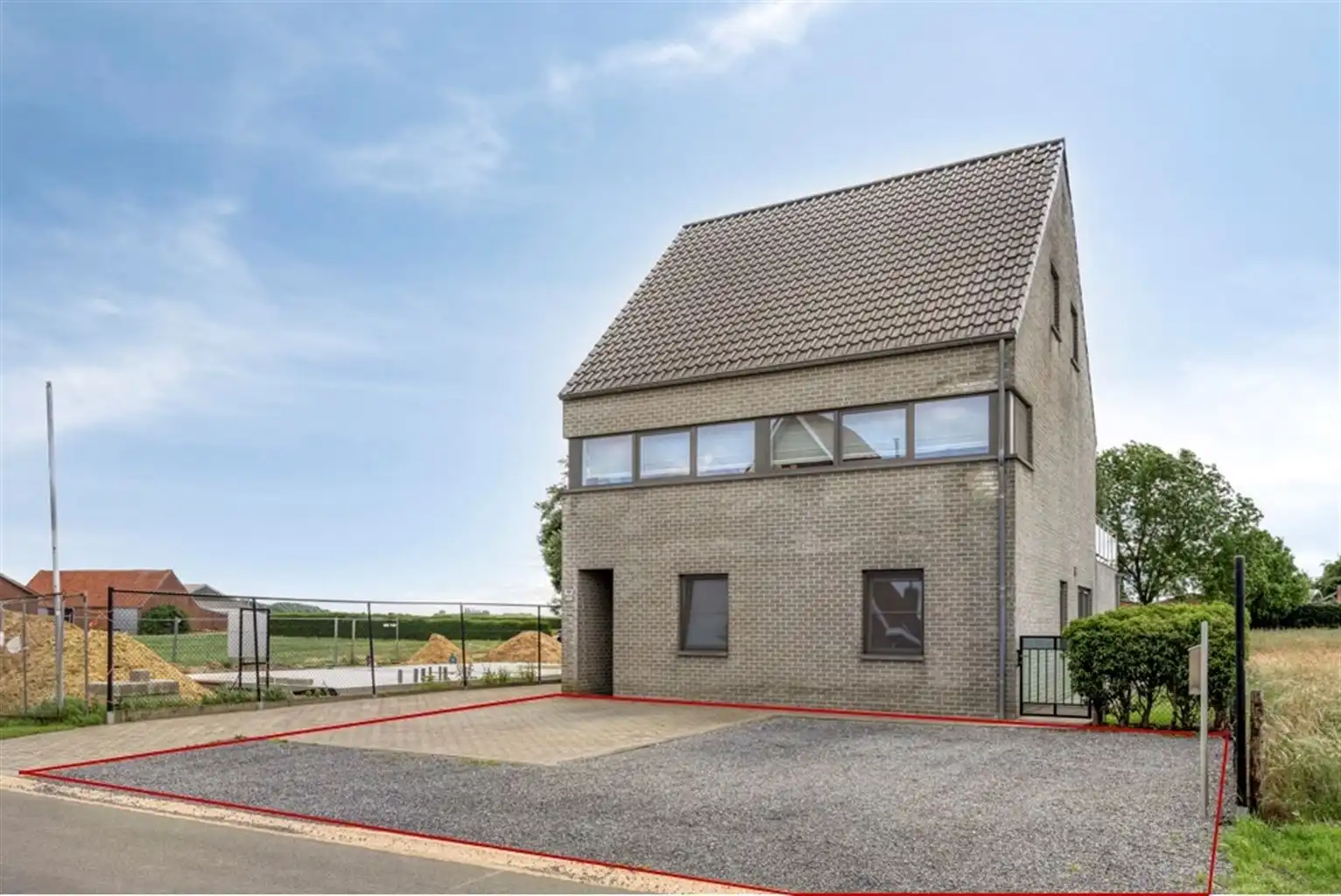 Instapklaar gelijkvloers appartement met 2 slaapkamers, ruime tuin en parkeergelegenheid op een rustige toplocatie in Opitter.  foto 23