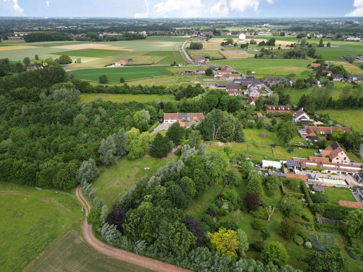 Exceptioneel woning in 't groen. foto 36