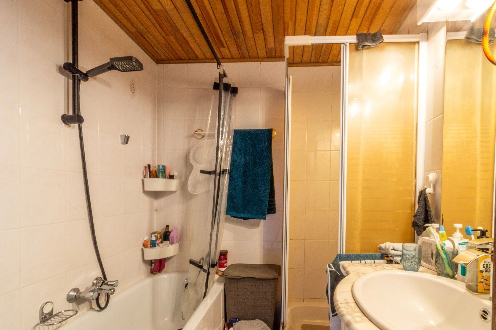 DRIEGEVEL WONING MET 2 SLAAPKAMERS & TUIN ! foto 11
