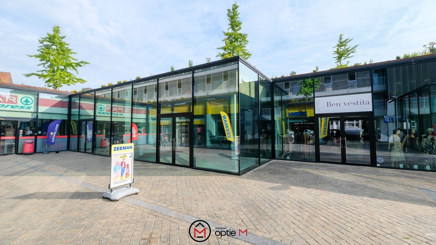 Modern handelspand te huur op toplocatie in Bilzen foto {{pictureIndex}}
