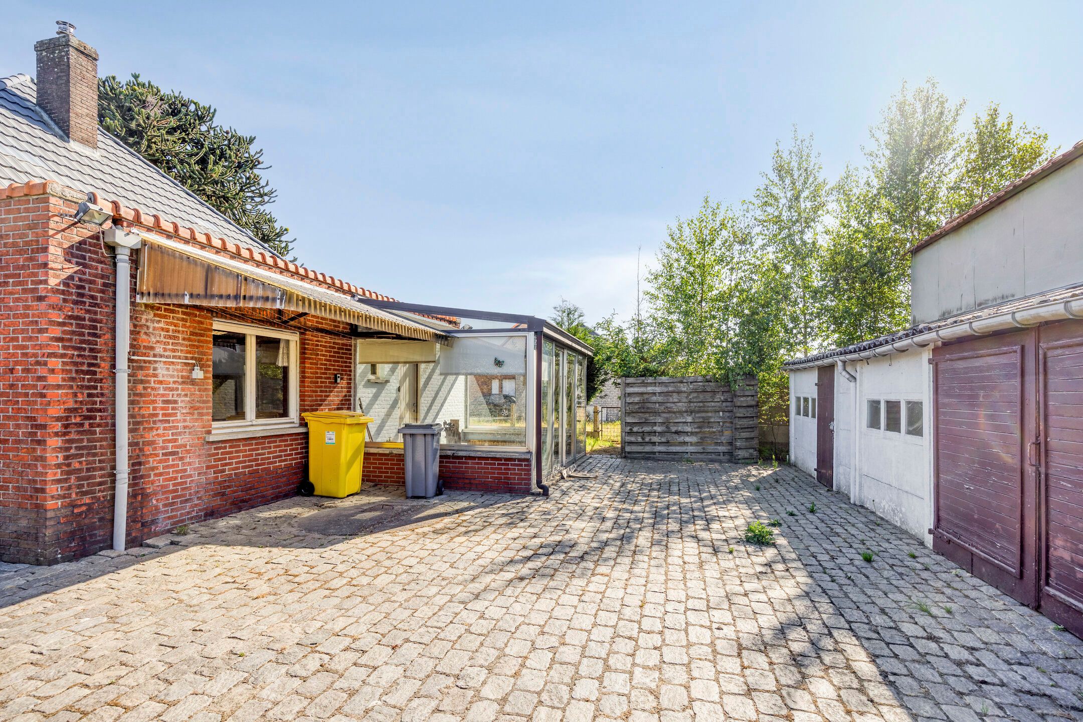 Te renoveren woning op prachtig perceel van 19a54 foto 20