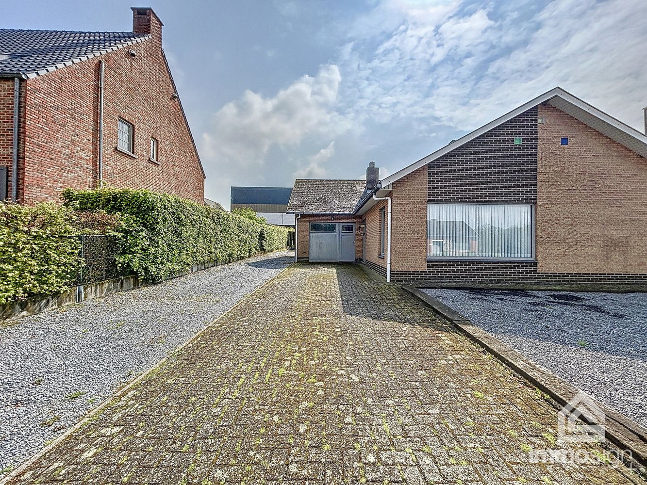 Op te knappen, gelijkvloerse woning op ruim perceel te Oudsbergen! foto 33