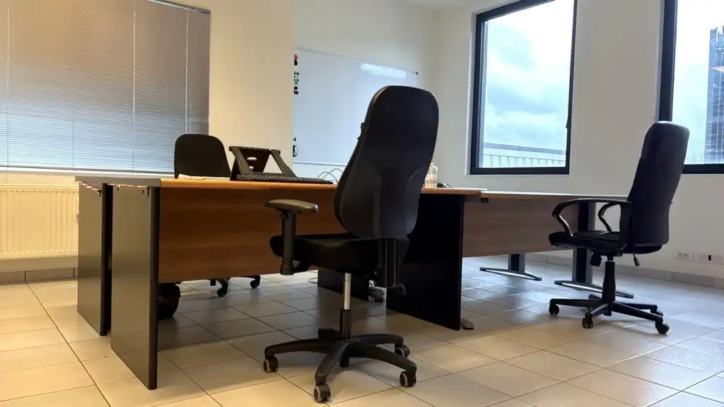 Kantoor te huur in New Westral Business Center te Nazareth foto 4