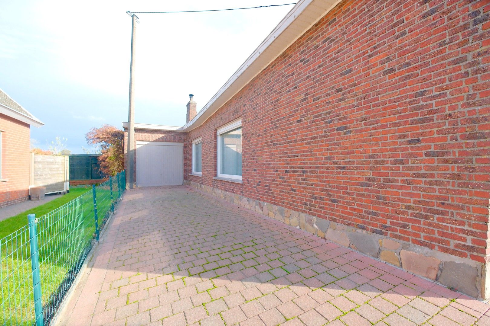 Rustig gelegen bungalow met 3 slpks en garage op 800 m²! foto 27