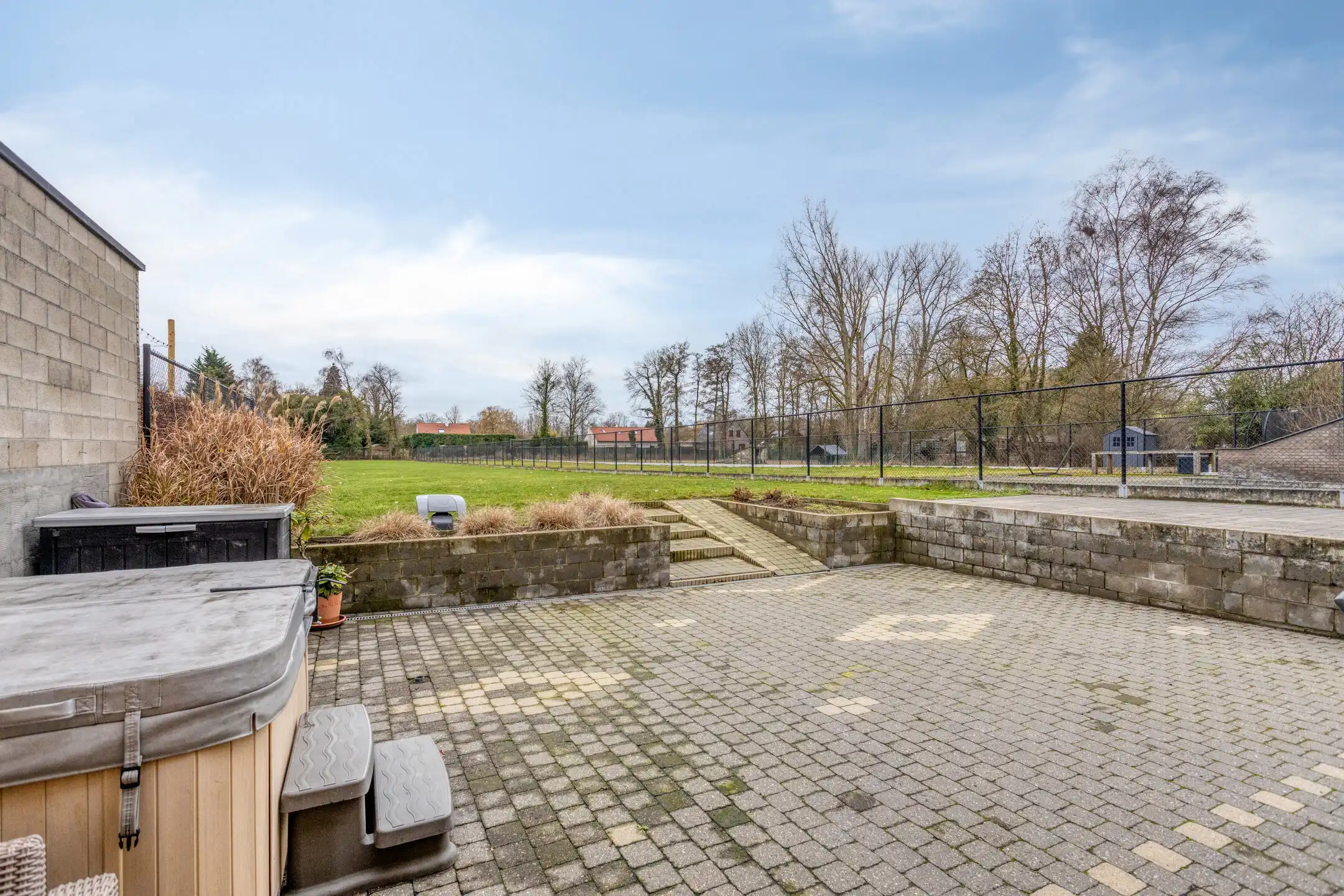 Ruime, energiezuinige woning met 6 slaapkamers & 2 badkamers foto 22