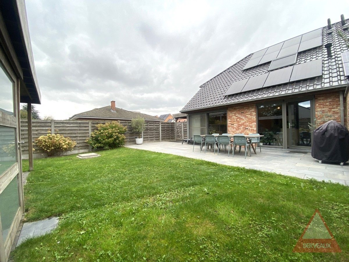 Moorslede – Instapklare woning met carport en tuin foto 18