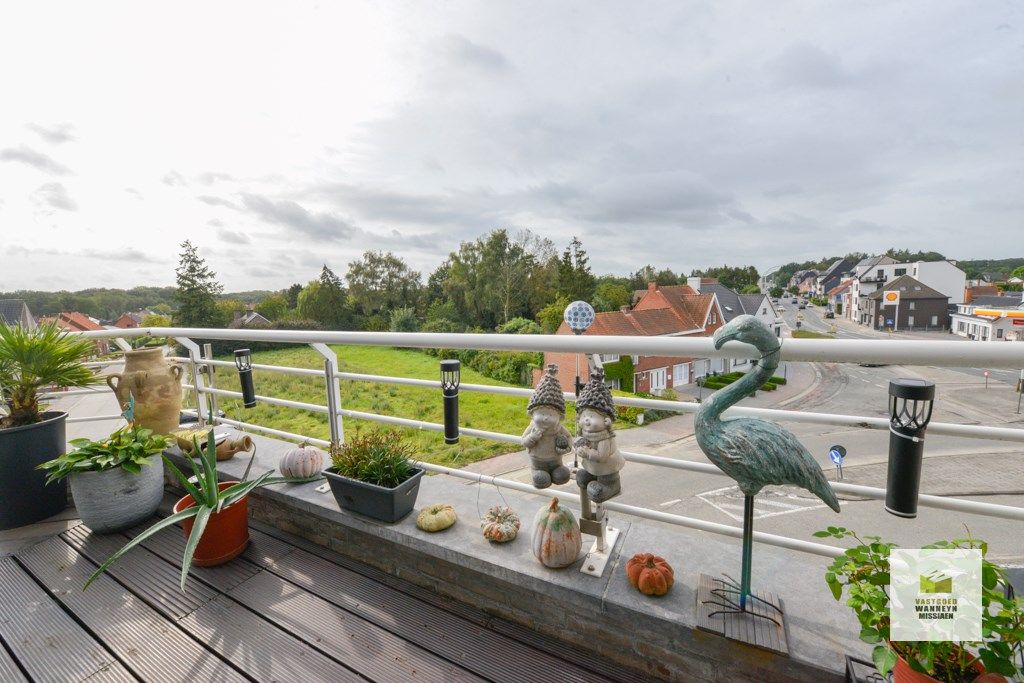 Zeer ruime penthouse met panoramisch zicht foto 3